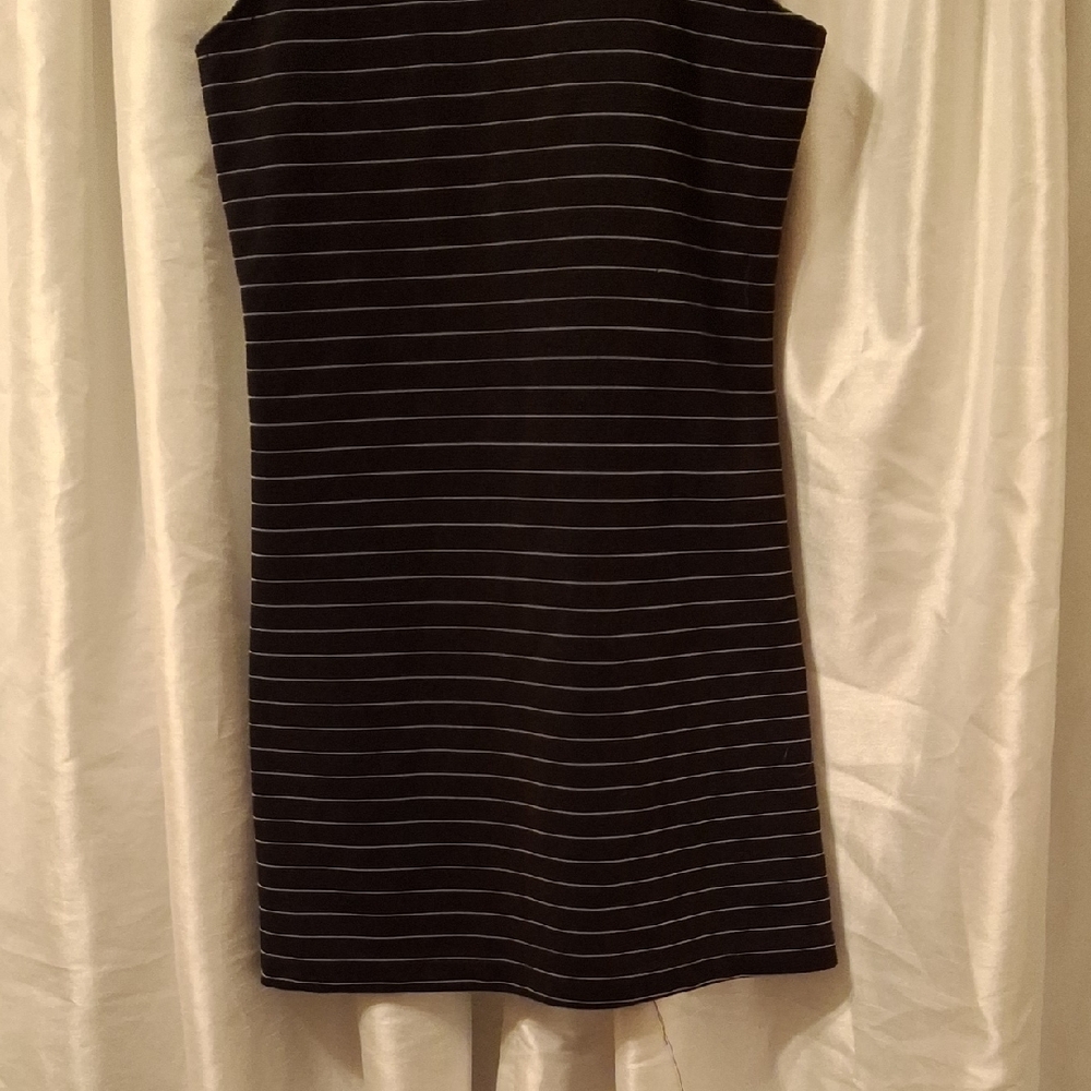 Elegant Black Striped Women's Dress Small - Picture 5 of 8